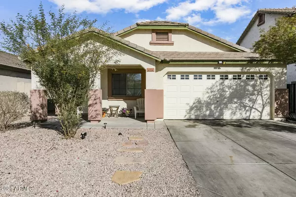 1114 E FRAKTUR Road, Phoenix, AZ 85040