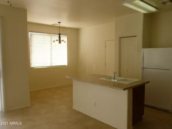 Tolleson, AZ 85353,3042 S 101st Lane