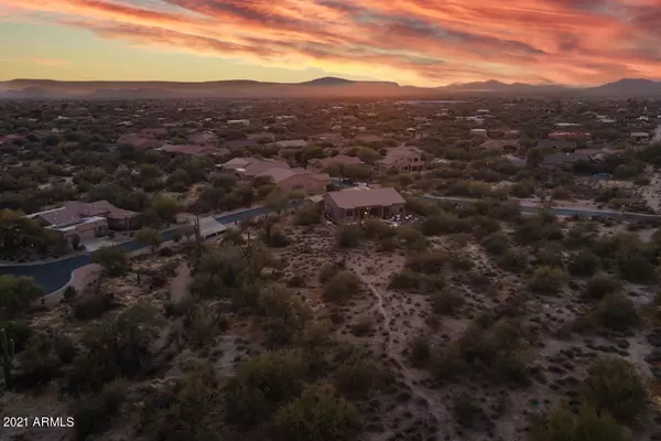 Cave Creek, AZ 85331,5306 E CALLE DE LOS ARBOLES --