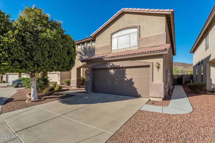 3858 W VILLA LINDA Drive, Glendale, AZ 85310