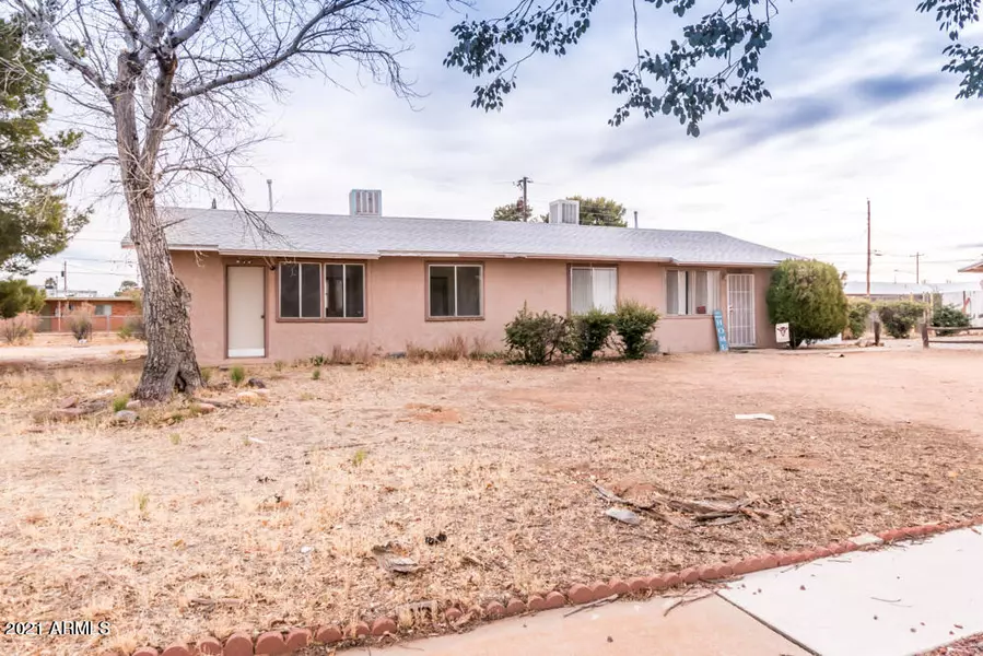 524565 Graham Drive, Sierra Vista, AZ 85635