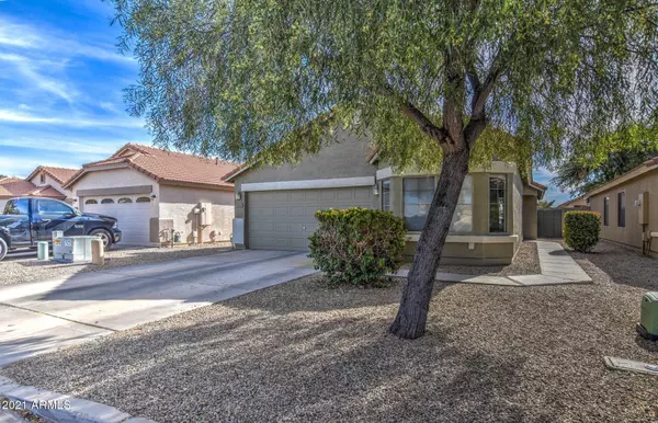 1011 E SANTA FIORE Street, San Tan Valley, AZ 85140