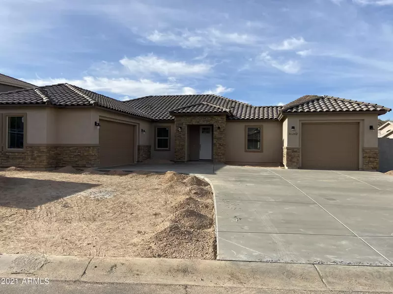 31262 N LATIGO Lane, San Tan Valley, AZ 85143