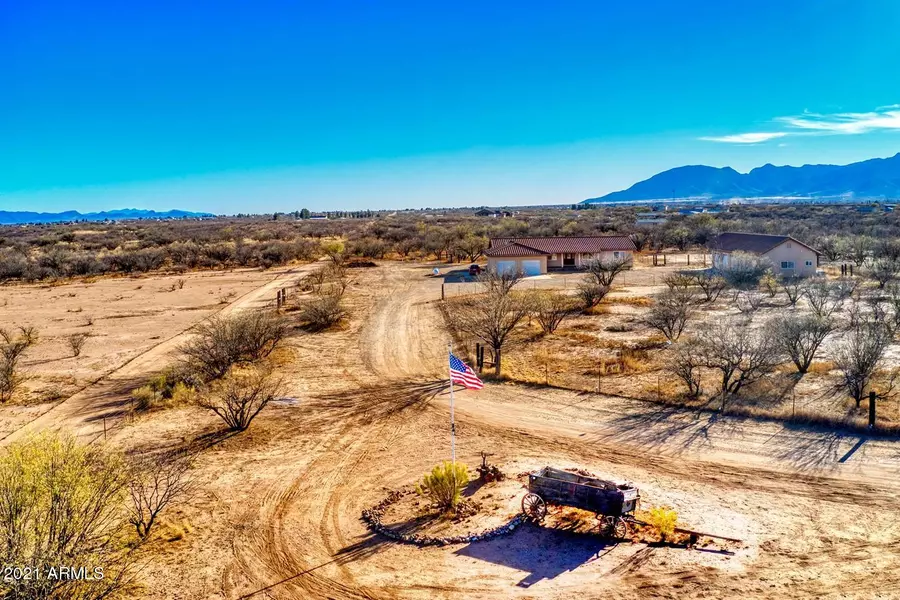 7984 E CONNOR Road, Sierra Vista, AZ 85650