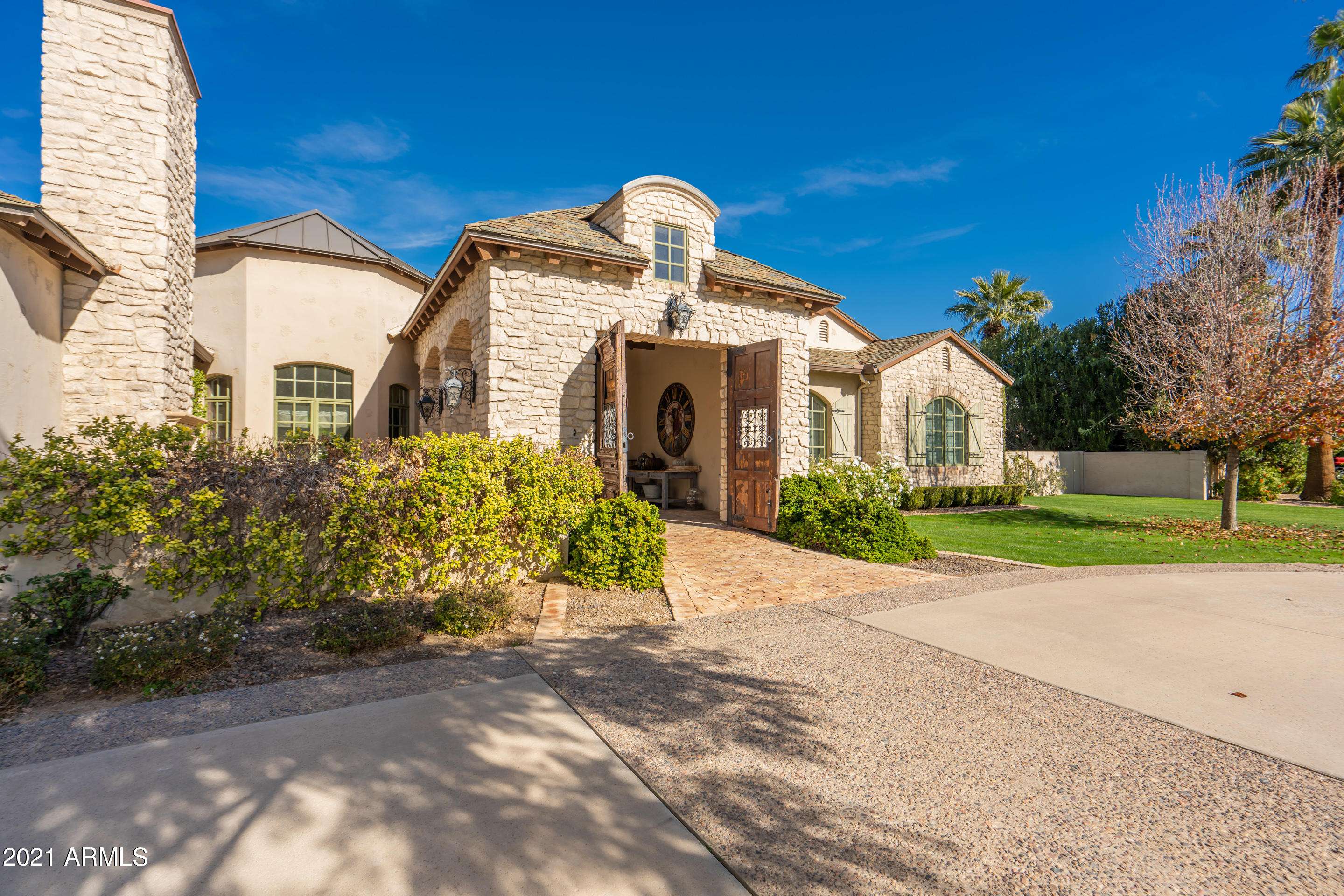 Paradise Valley, AZ 85253,6428 E Horseshoe Road