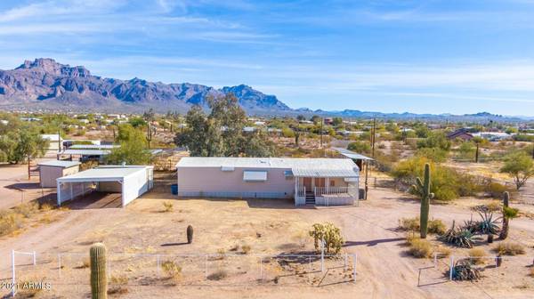 Apache Junction, AZ 85119,2550 E 10TH Avenue