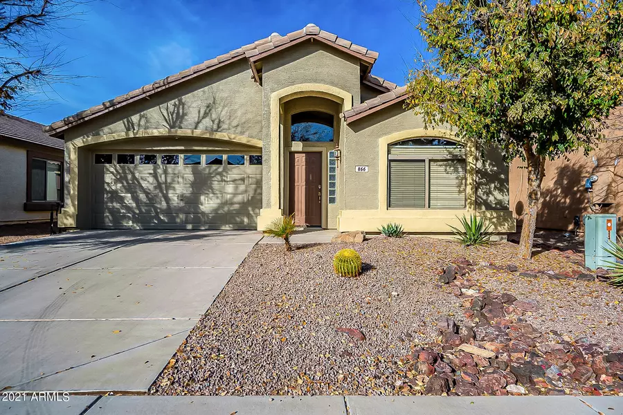 866 E DRAGON FLY Road, San Tan Valley, AZ 85143