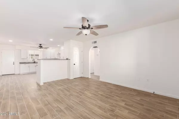 Phoenix, AZ 85051,3328 W TANGERINE Lane