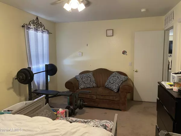 Mesa, AZ 85209,2247 S 86TH Street