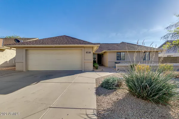 5735 E ELLIS Street, Mesa, AZ 85205