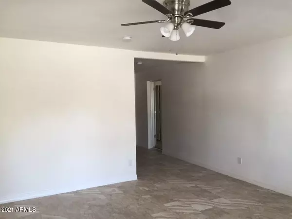 Phoenix, AZ 85019,3539 W CATALINA Drive