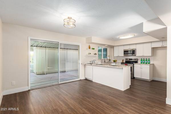 Scottsdale, AZ 85250,5851 N GRANITE REEF Road