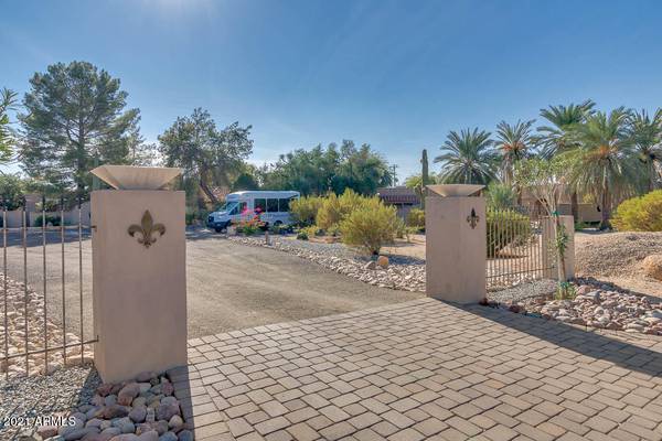 Scottsdale, AZ 85254,7125 E PARADISE Drive