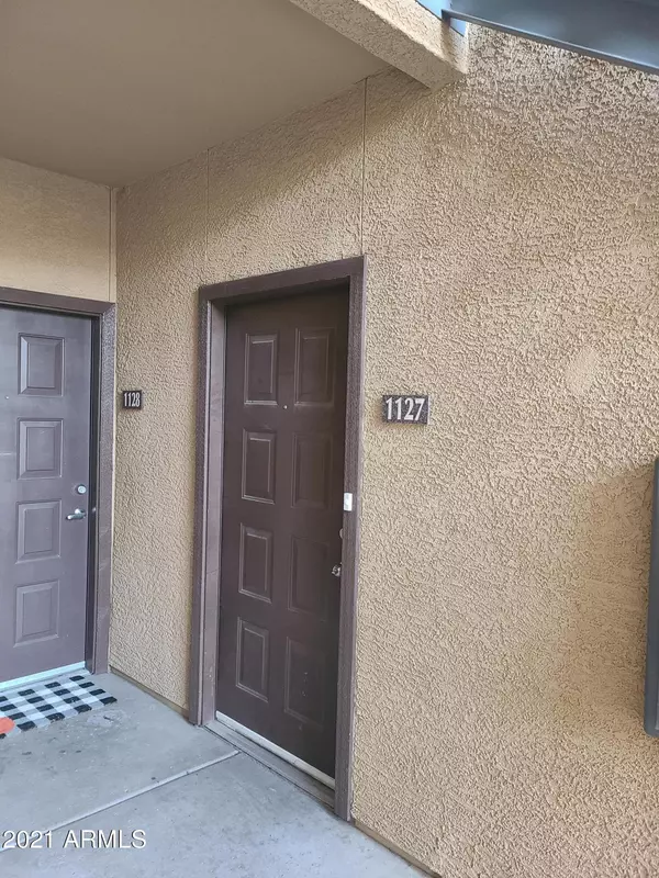 Phoenix, AZ 85054,6900 E PRINCESS Drive #1127