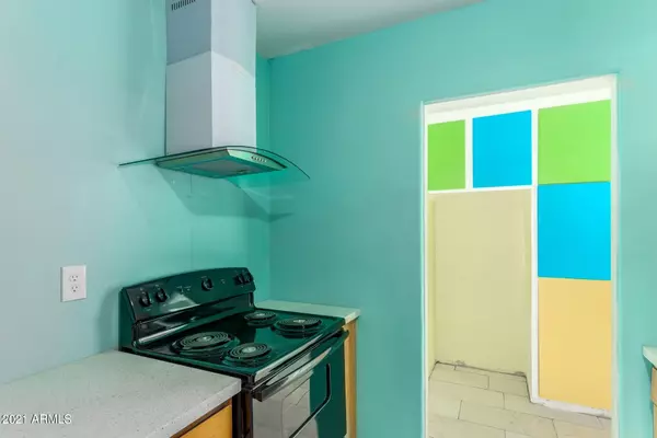 Mesa, AZ 85203,547 N Ashland --