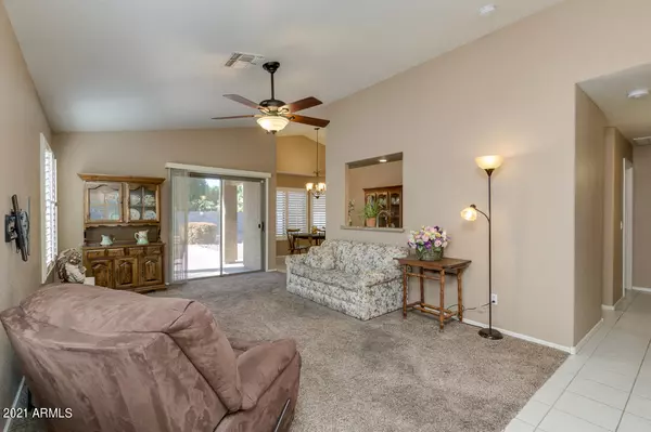 Chandler, AZ 85224,884 S BRENTWOOD Place