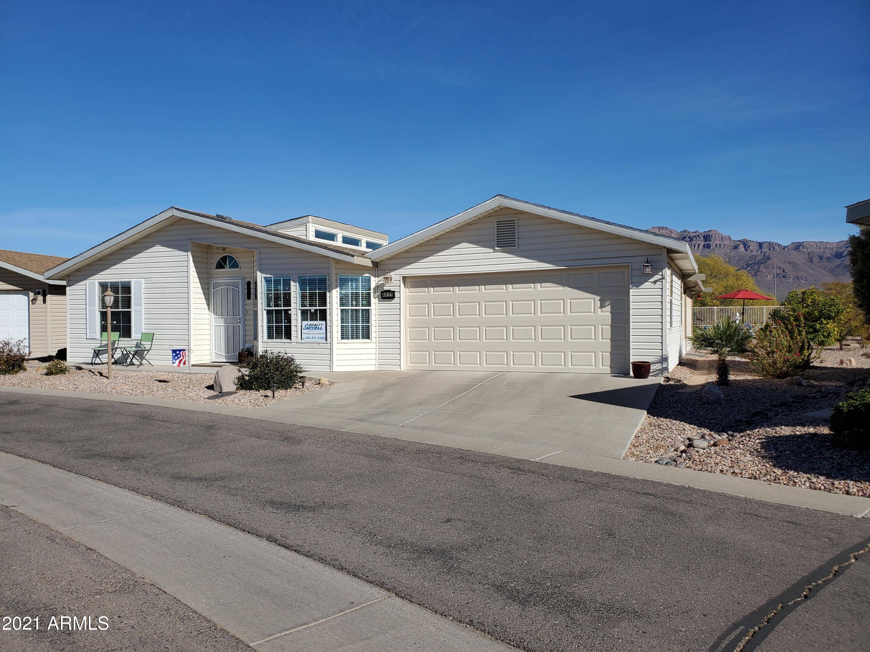 Apache Junction, AZ 85119,3301 S GOLDFIELD Road #4021