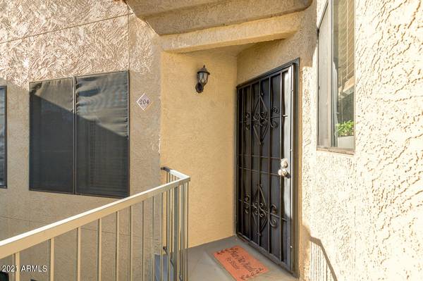 Scottsdale, AZ 85254,4925 E DESERT COVE Avenue #204