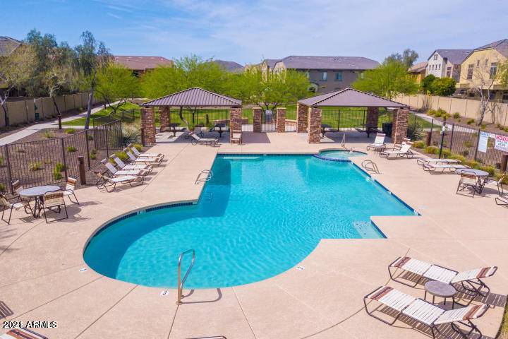 2725 E MINE CREEK Road #1003, Phoenix, AZ 85024