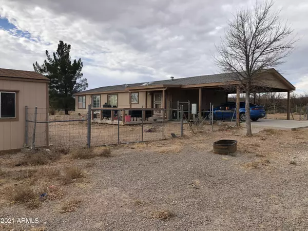 Benson, AZ 85602,1201 W Hummingbird Lane