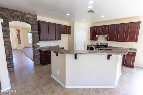 Mesa, AZ 85209,2044 S SABRINA --
