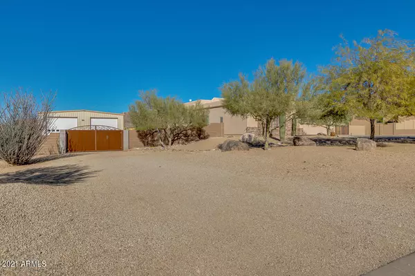 Phoenix, AZ 85086,916 E SADDLE MOUNTAIN Road