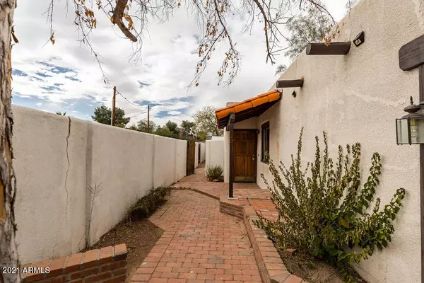 Tucson, AZ 85719,3703 N MOUNTAIN Avenue