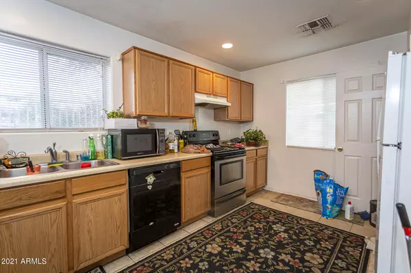 Tolleson, AZ 85353,9553 W HEBER Road