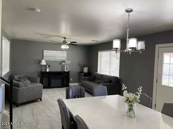 Tolleson, AZ 85353,2928 S 97TH Lane