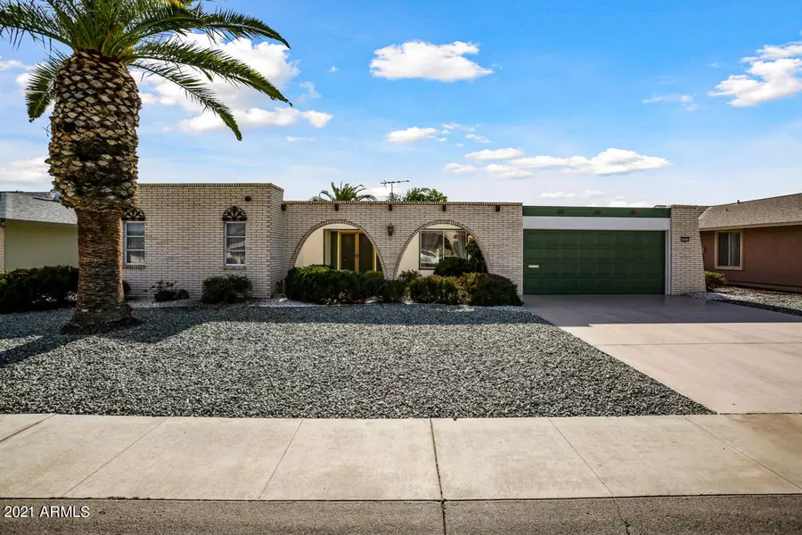 10313 W BROOKSIDE Drive, Sun City, AZ 85351