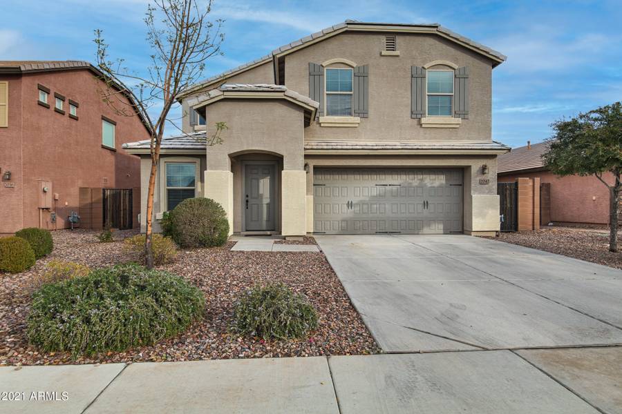 2042 E SADDLEBROOK Road, Gilbert, AZ 85298