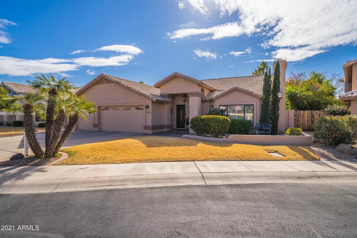 Gilbert, AZ 85233,1209 W ROYAL PALMS Court