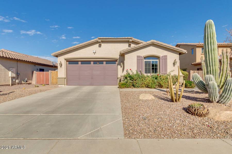 2752 E LODGEPOLE Drive, Gilbert, AZ 85298