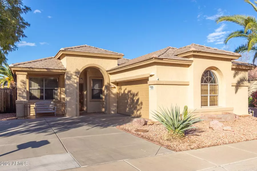 18050 W LEGEND Drive, Surprise, AZ 85374