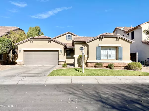 1156 W MESQUITE Street, Gilbert, AZ 85233