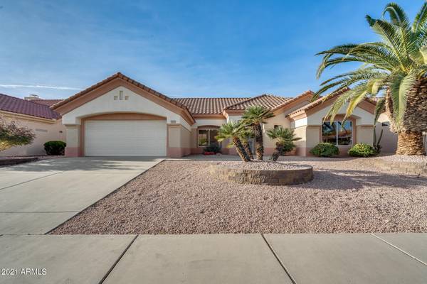 15915 W HERITAGE Drive, Sun City West, AZ 85375