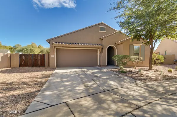 3747 S VINEYARD Avenue, Gilbert, AZ 85297