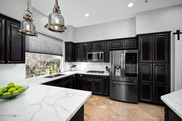 Scottsdale, AZ 85266,6839 E AMBER SUN Drive