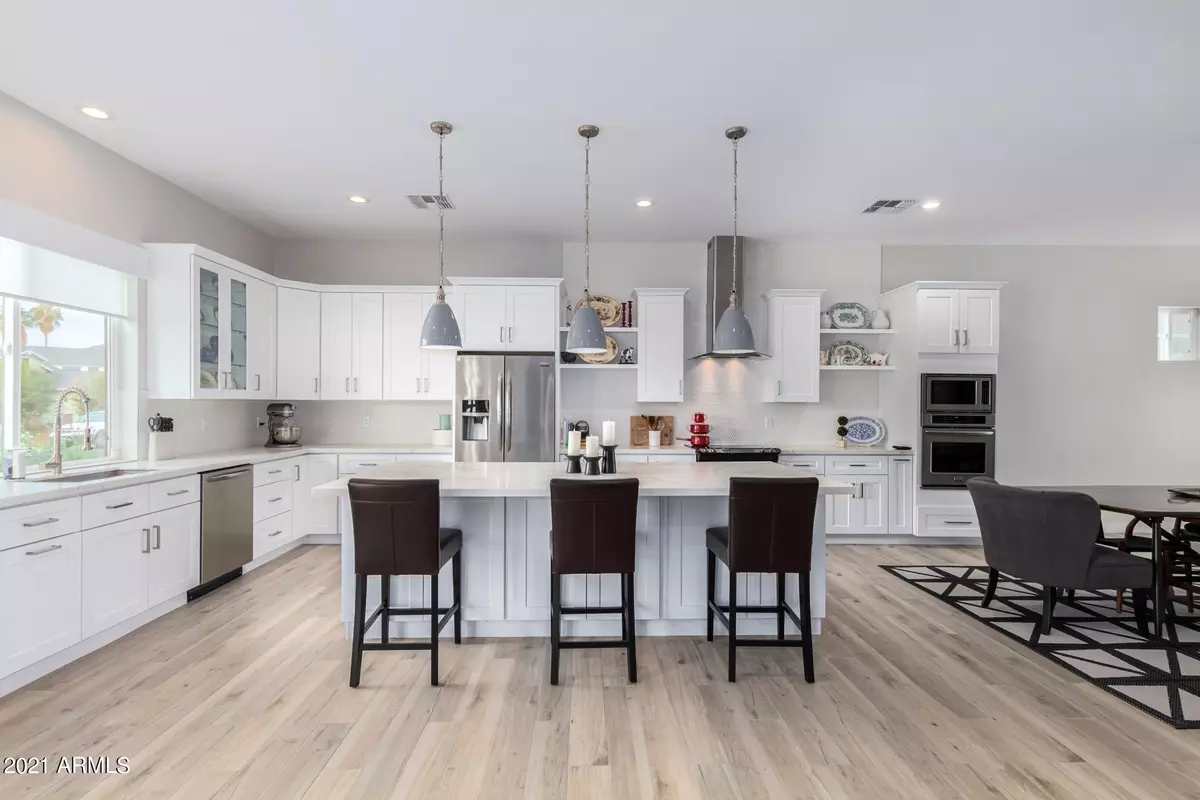 Phoenix, AZ 85018,4618 E GLENROSA Avenue