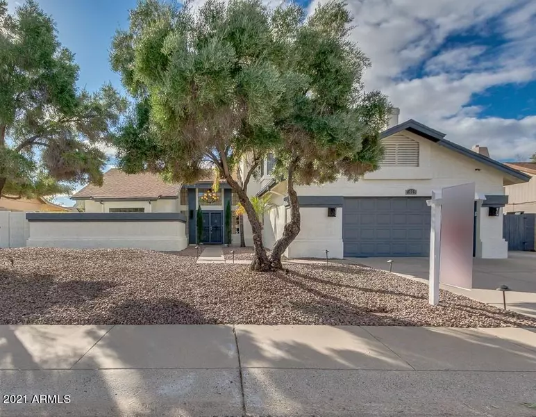 6019 W GRANDVIEW Road, Glendale, AZ 85306