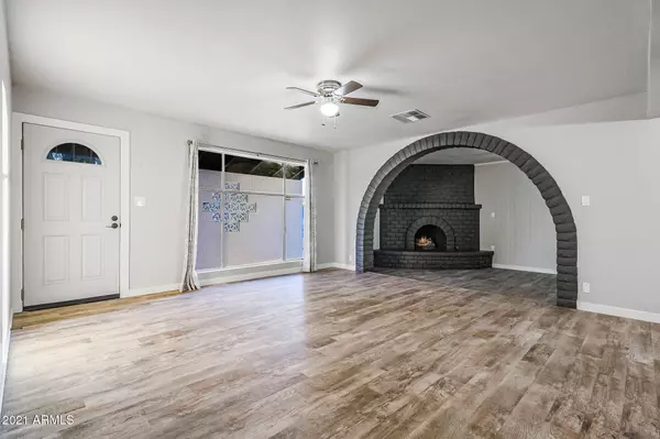 Phoenix, AZ 85021,1512 W Dunlap Avenue