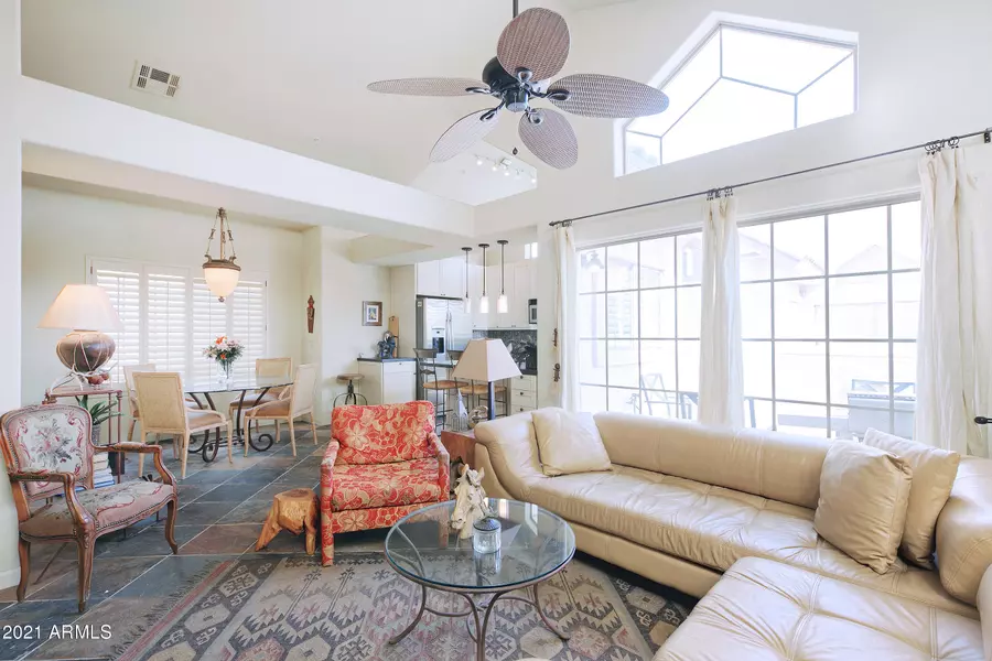 2801 N LITCHFIELD Road N #80, Goodyear, AZ 85395