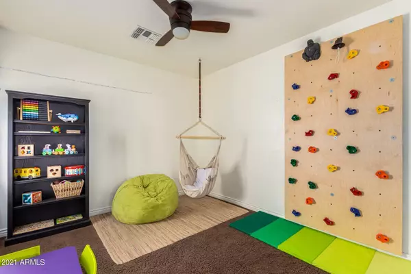 Gilbert, AZ 85298,2792 E COURTNEY Street