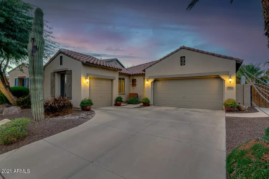 3914 E GRAND CANYON Place, Chandler, AZ 85249