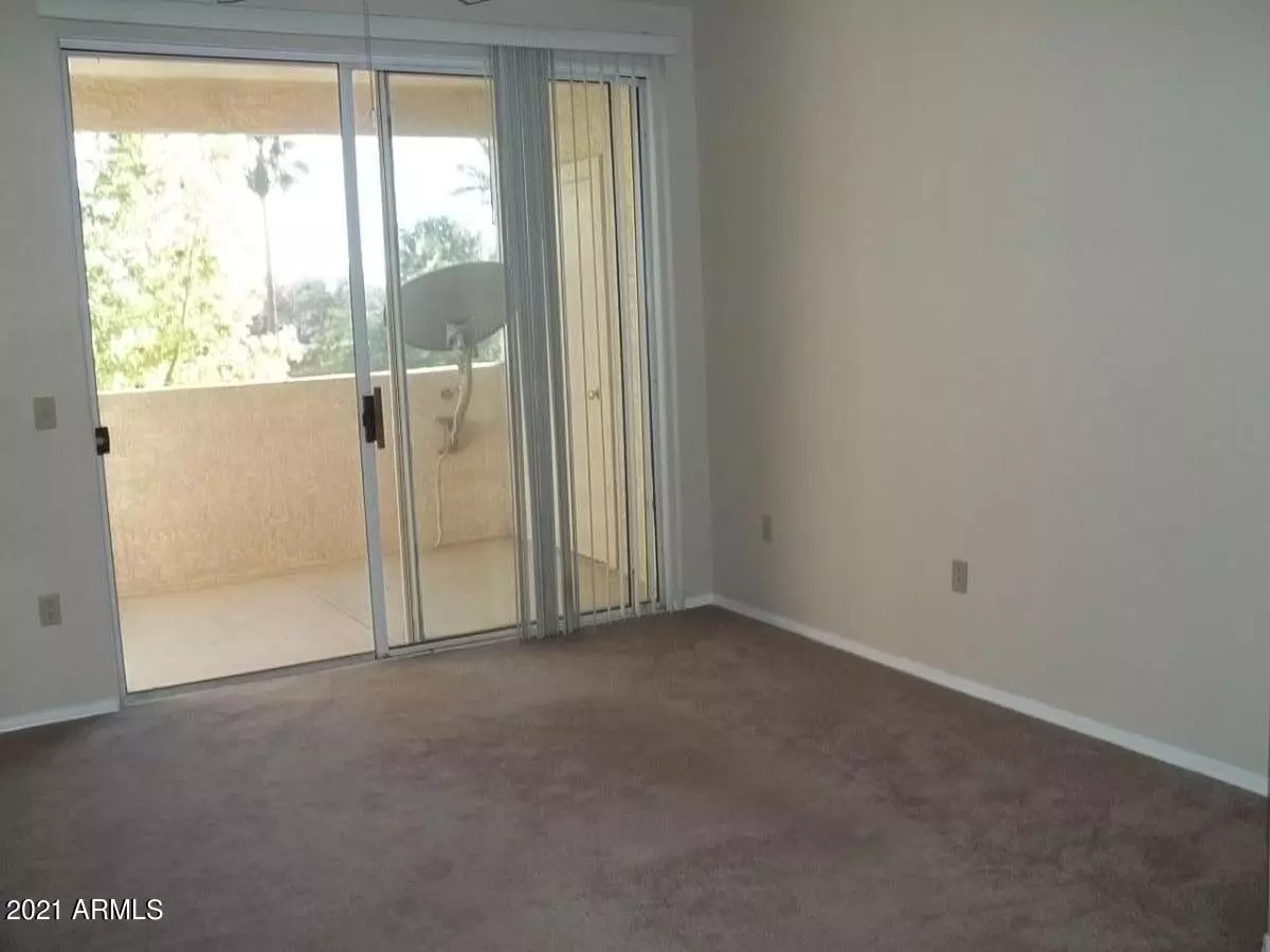 Phoenix, AZ 85048,3830 E LAKEWOOD Parkway E #2026