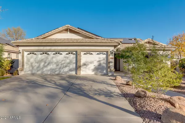 3292 E LEXINGTON Avenue, Gilbert, AZ 85234