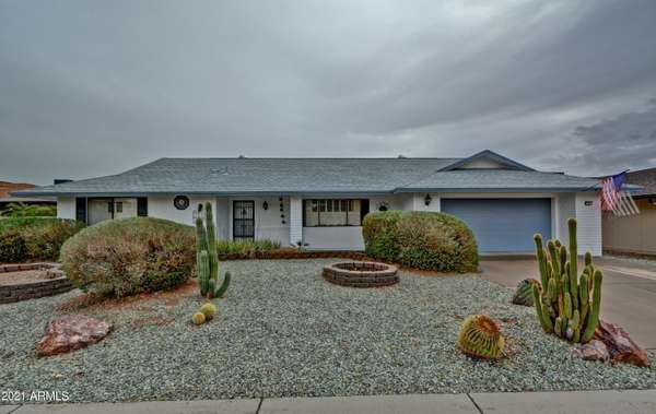 21423 N PALM DESERT Drive, Sun City West, AZ 85375