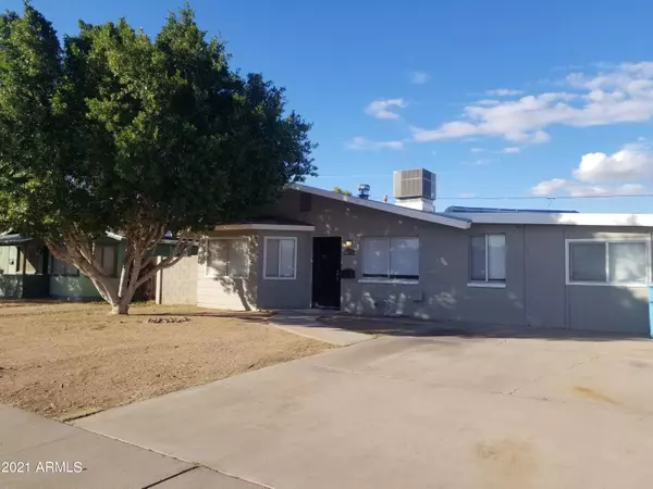 Phoenix, AZ 85029,2344 W LUPINE Avenue