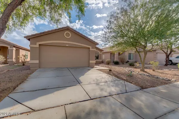 Litchfield Park, AZ 85340,13811 W BERRIDGE Lane