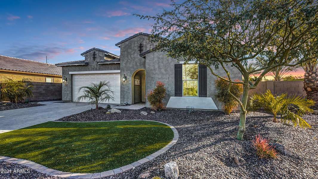 5097 S JOSHUA TREE Lane, Gilbert, AZ 85298